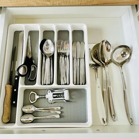 Lidia - Osiedle Monitorowane, Prywatne Miejsce Parkingowe アパート