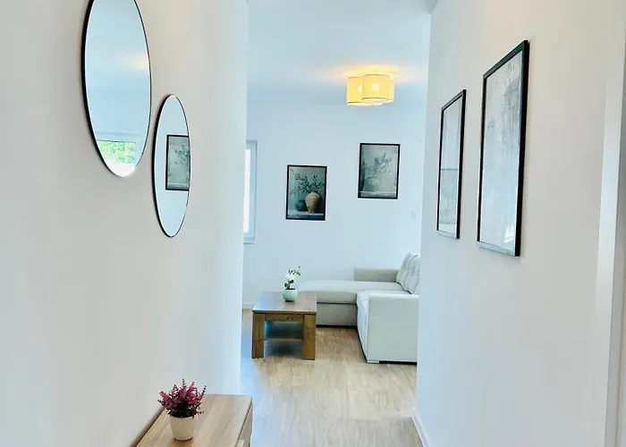 Lidia - Osiedle Monitorowane, Prywatne Miejsce Parkingowe Apartamento